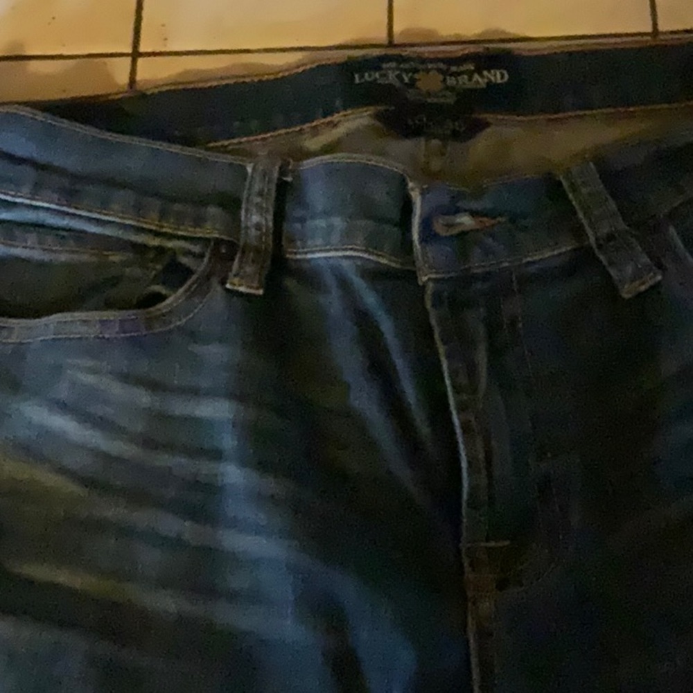 Lucky jeans